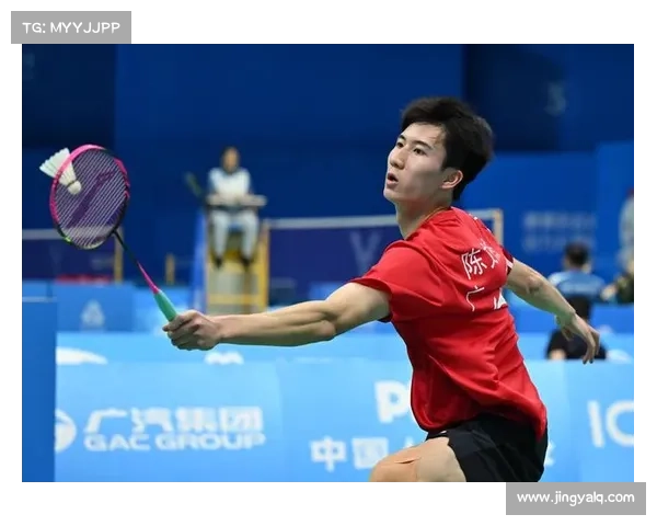 安赛龙力克群雄夺得2025年中国羽毛球公开赛男子单打冠军